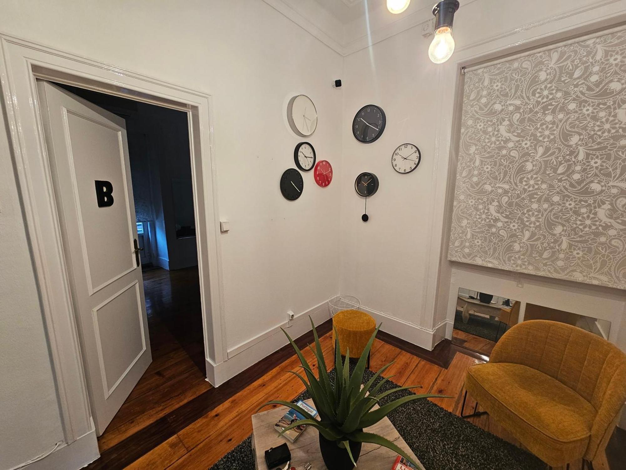 Almirante Guesthouse Lisbon Bagian luar foto