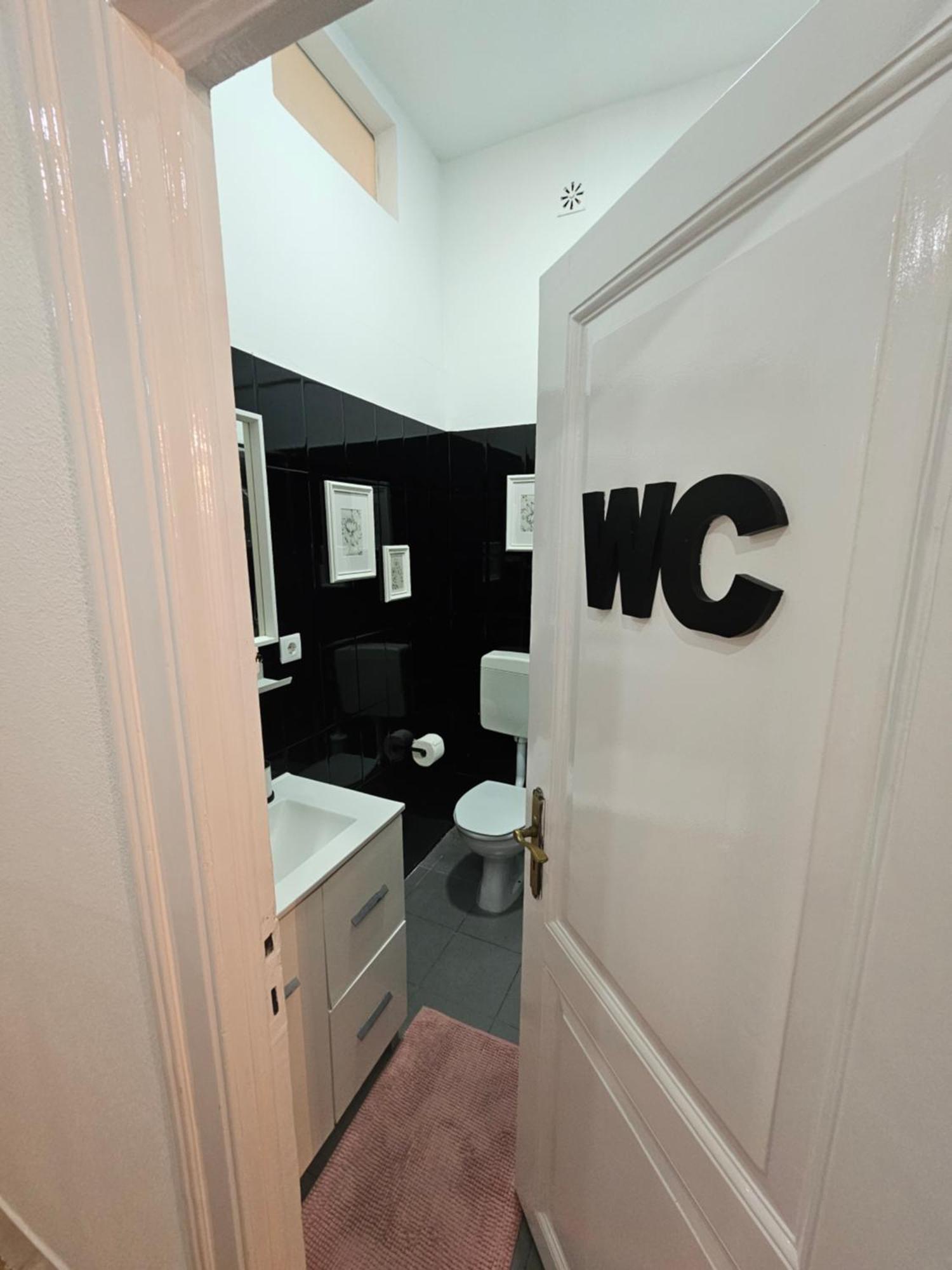 Almirante Guesthouse Lisbon Bagian luar foto