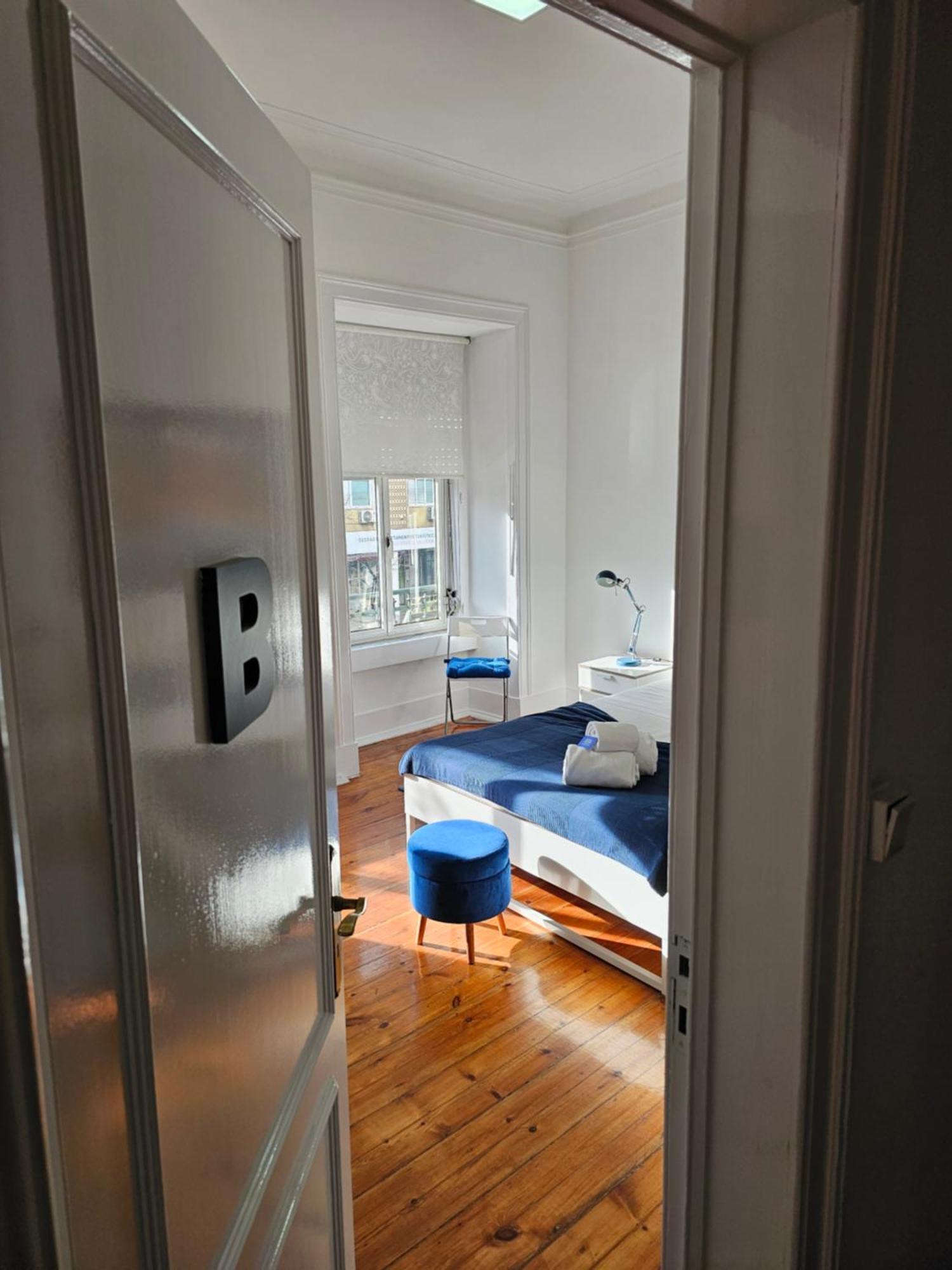 Almirante Guesthouse Lisbon Ruang foto