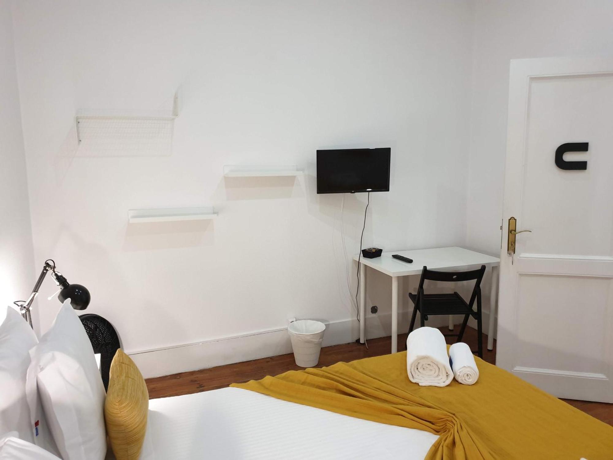 Almirante Guesthouse Lisbon Ruang foto