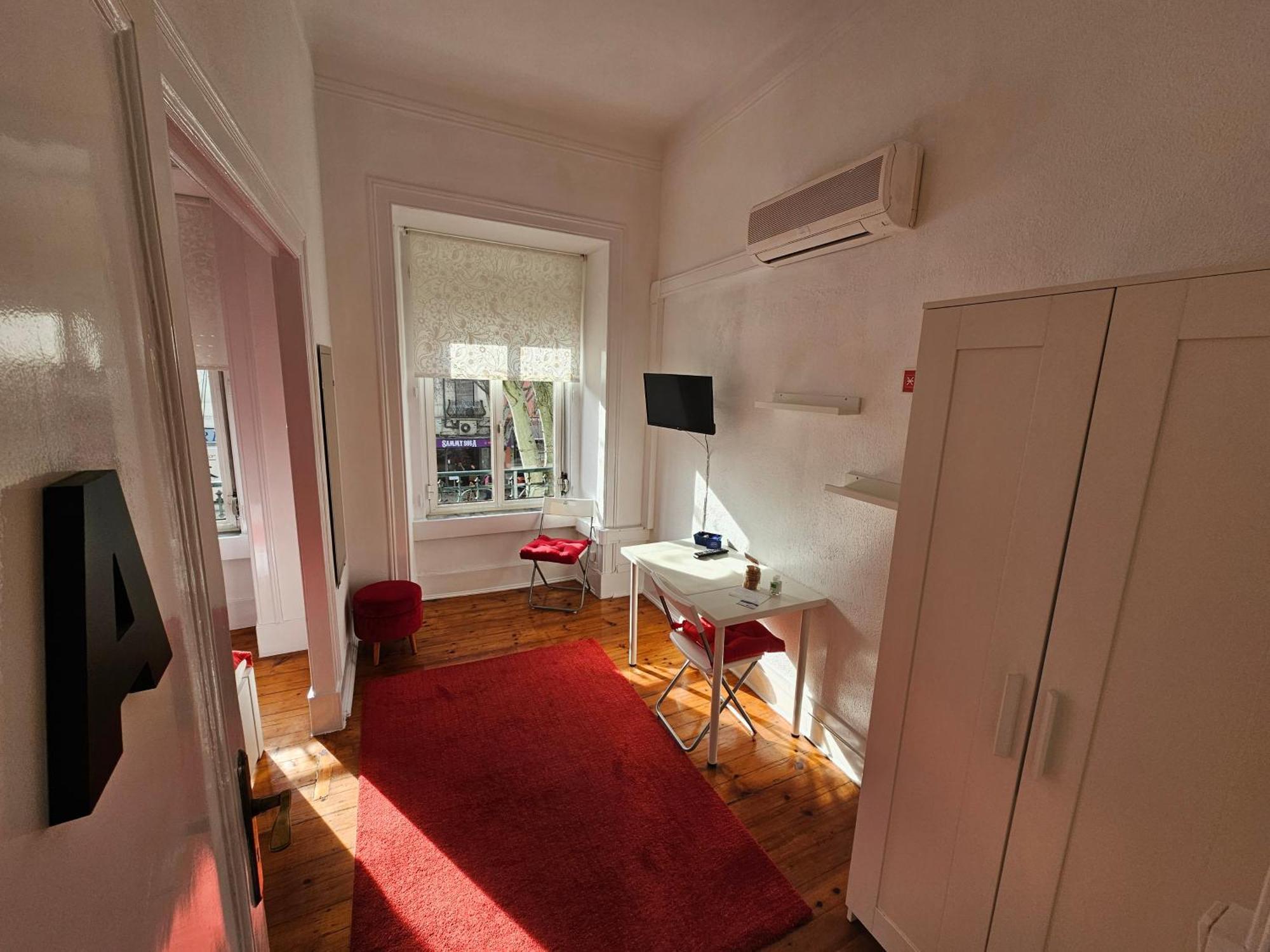 Almirante Guesthouse Lisbon Ruang foto